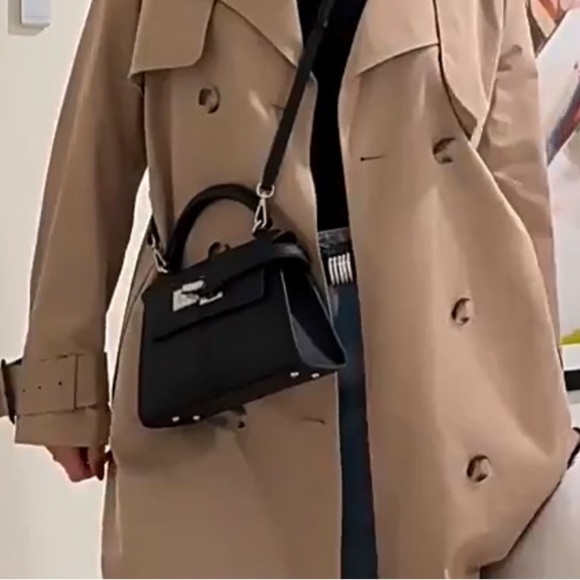 New Genuine Premium Leather Women's Bag, Niche Design Handbag with FREE twilly.. - Picture 2 of 9